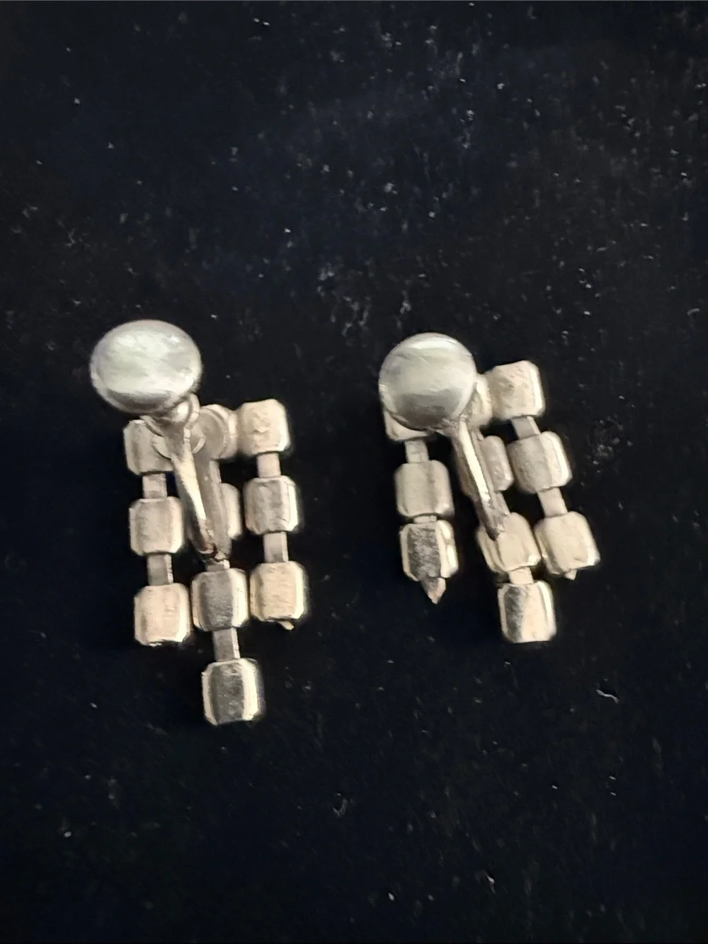 Crystal Cluster Drop Clip-on Earrings - White/Silver